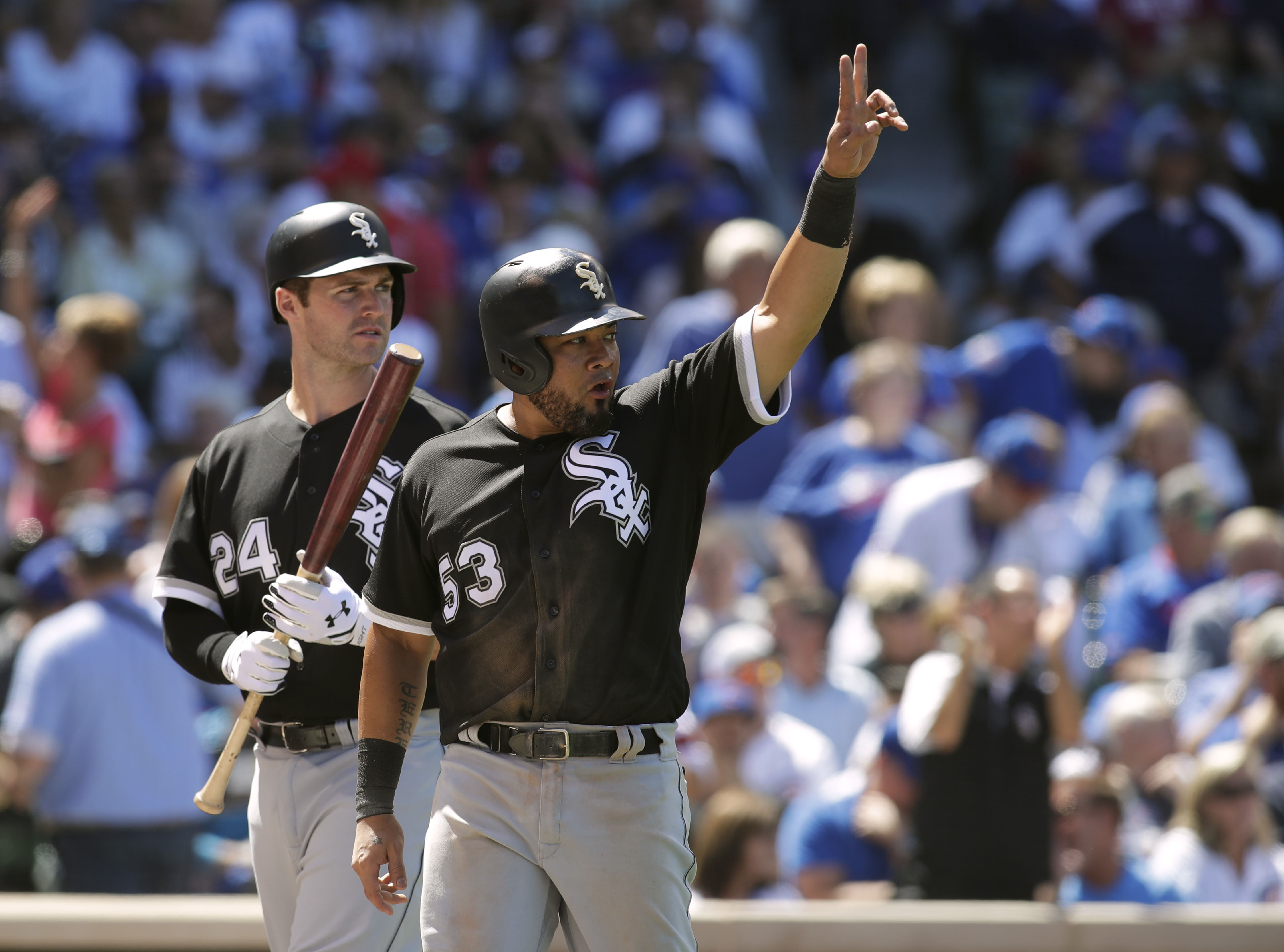 MLB: Chicago White Sox at Chicago Cubs